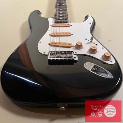 Fender Japan ST33R Stratocaster E Serial 1980s Electric Guitar image 7
