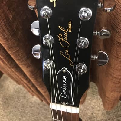 Gibson Les Paul Studio Deluxe Tobacco Sunburst 2010 with Case image 3