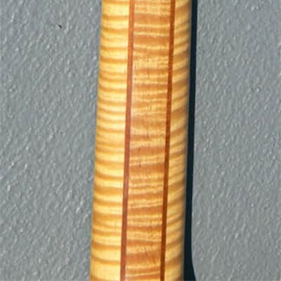 1999 Heritage Johnny Smith Rose: Rare Model, Artist Signed, All Carved, Showroom Condition image 12