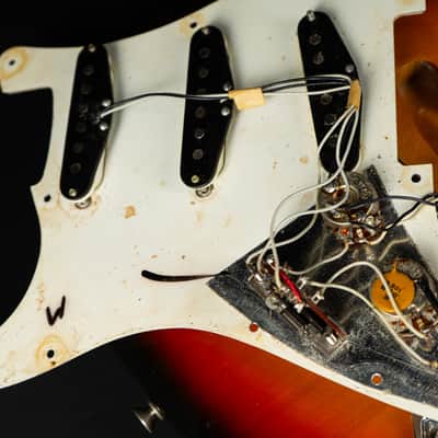 Fender Stratocaster Hardtail 1973 - 3-Tone Sunburst image 19