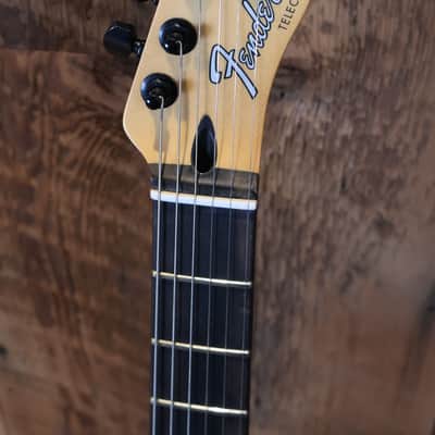 Fender Player Plus Telecaster HH Ebony Fretboard - Limited Edition - Ferrari yellow image 5