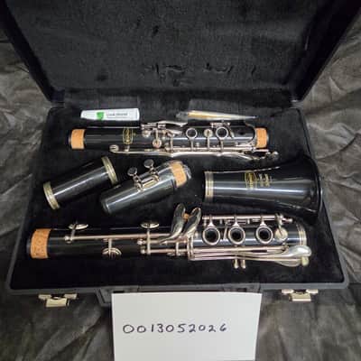 Bundy Resonite Clarinet image 3