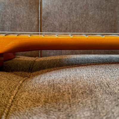 Squier FSR Classic Vibe '50s Telecaster with Maple Fretboard in Burgundy Mist - 2026 Model image 14