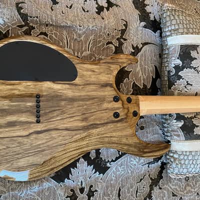 Kiesel Aries 2022 - Deep Orange Burst image 10