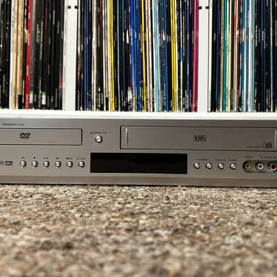 Samsung DVD-V5500 DVD/VCR Combo Player Recorder No Remote w/ Cables TESTED ✅ image 2
