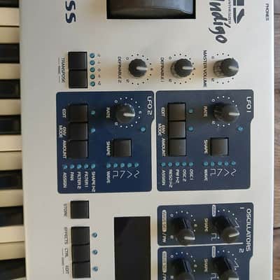 Access Virus Indigo 37-Key Digital Synthesizer 2001 - Silver image 4
