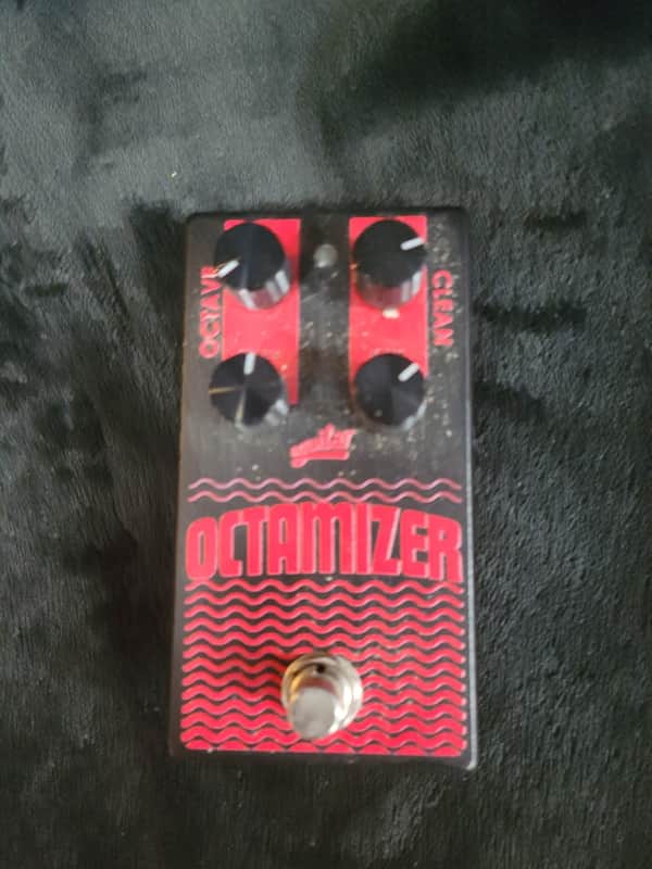 Aguilar Octamizer Analog Octave V2 - Black image 1