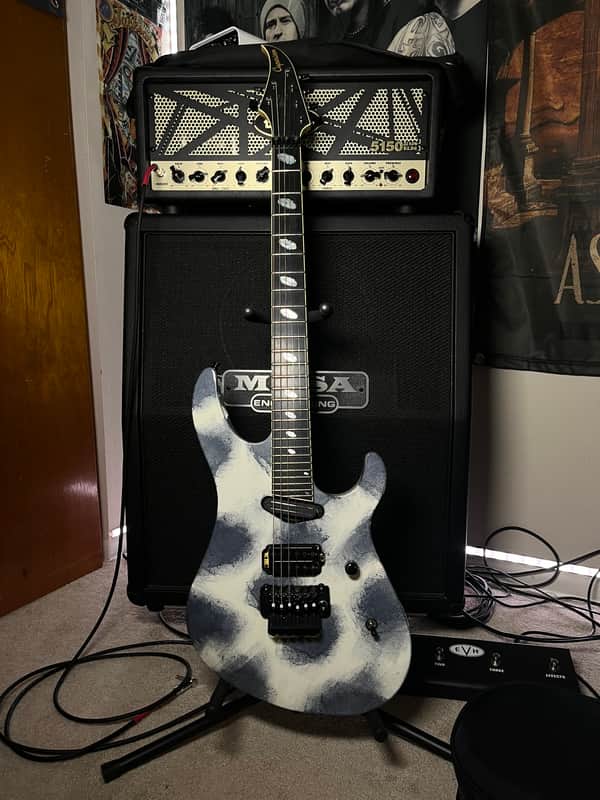 Caparison Horus-M3 EF - Moon Stone image 1