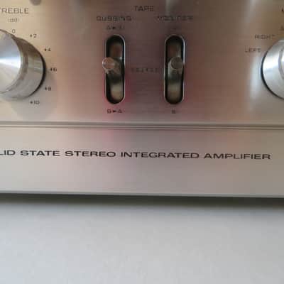 Kenwood KA-8006 mid 1970's - silver faceplate image 2