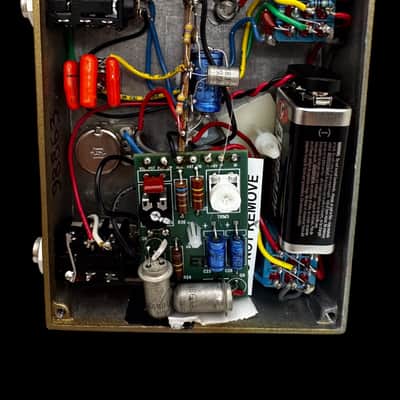 Analogman Bart Sun Lion With On/Off 2010s - Gold X7234 image 7