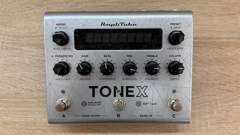 IK Multimedia TONEX Guitar Pedal - Special Edition Silver - Thomann 70th Anniversary - Mint image 1