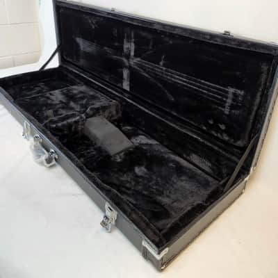 Zon Hardshell Electric Bass Case, Black, Fits American Legacy Elite, More image 2