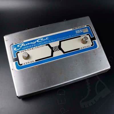 Roland AG-5 Funny Cat Harmonic Mover and Soft Distortion Sustainer 1973 - 1978 - Metal image 1