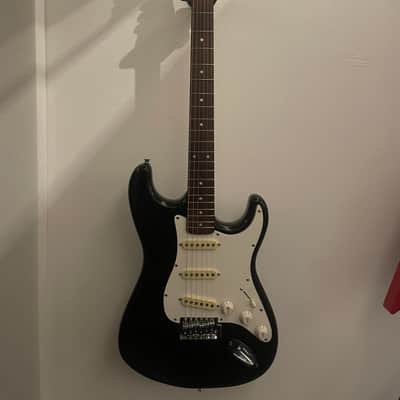 Fender Standard Stratocaster Black image 2