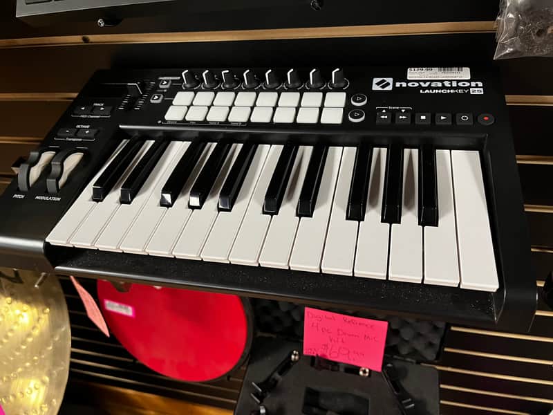 Novation Launchkey 25 image 1