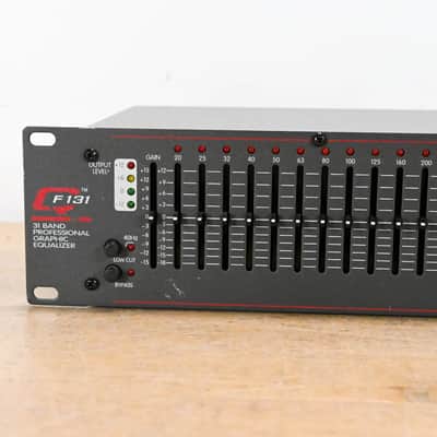 Peavey QF 131 31-Band Graphic Equalizer CG01451 image 4