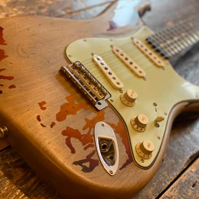 Super Lightweight Fender Custom Shop Rory Gallagher Stratocaster Heavy Relic 3 Tone Sunburst w/OHSC 2017 image 2