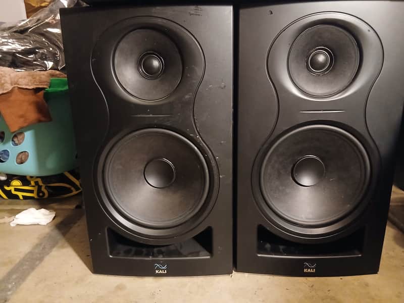 Kali Audio MM-6 Multimedia Speaker - Single 2023 - Present - Black