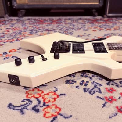 1985 B.C. Rich N.J. Series Warlock w/ Kahler - Made In Japan - Glitter Rock White image 14