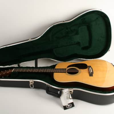 Martin D-28 Standard Series 2843865 image 12