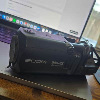 Zoom Q8n-4K UHD Handy Video Recorder 2022 - Present - Black image 2