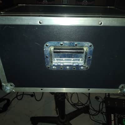 Rack mount case with eq...amp and.. comp ...package Road case - Black silver image 2