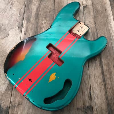 FRANCHIN Jupiter bass body Relic Aged Sherwood Green Metallic over 3-Color Sunburst with Ferrari Red racing Stripe 100% Nitro Lacquer Cracks Alder Precision-Style Made in Italy - Stock piece #23200726 image 3