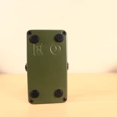 Electro-Harmonix EHX Nano Green Russian Big Muff Pi Fuzz Pedal image 9