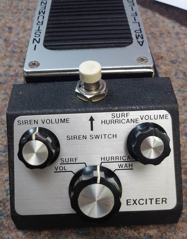 Shin-Ei Exciter surf, hurricane, wah pedal  1970s image 1