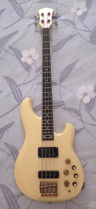 Ibanez MC 924 Polar White 1982 - White image 1