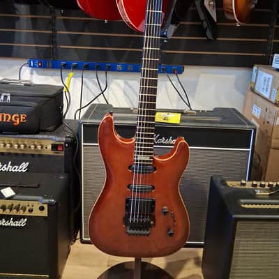 Godin Artisan (87-91) with gigbag -USED- image 1