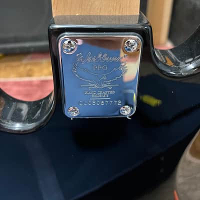 USED Washburn XB-100 Bantam, with case! image 8