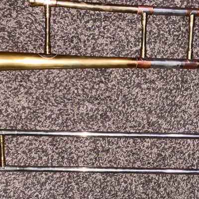 Vintage 1957 Getzen Super Deluxe Bb Tenor Trombone with mouth piece and hardshell case image 9