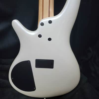 Ibanez SR305M-PW Standard Soundgear Bass - Pearl White image 5