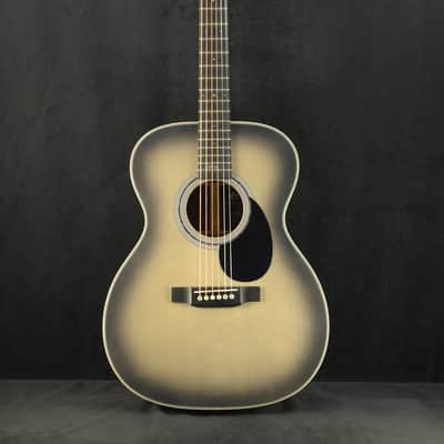 Martin OMJM John Mayer 20th Anniversary Platinum Gray Burst image 2