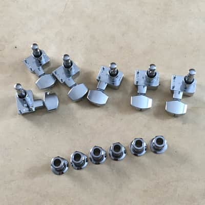 Six Fender 2-Pin MIM / American Standard Strat Chrome Button Tuners Guitar Bolt-On Light Relic B+E Staggered image 5