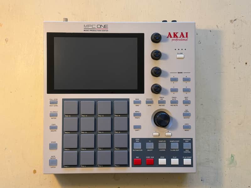 Akai MPC One Standalone MIDI Sequencer Retro Edition 2021 - Present Grey image 1