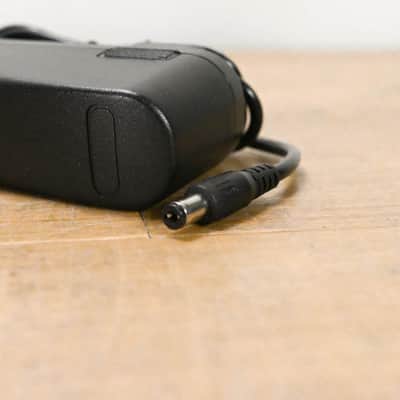 Denon DN-202WR 2.4GHz Stereo Wireless Audio Receiver CG0148J image 2