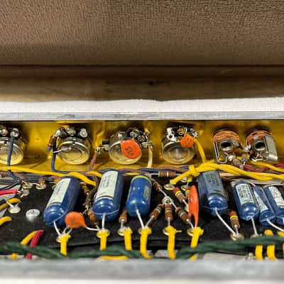 1962 Fender Vibrolux amplifier image 12