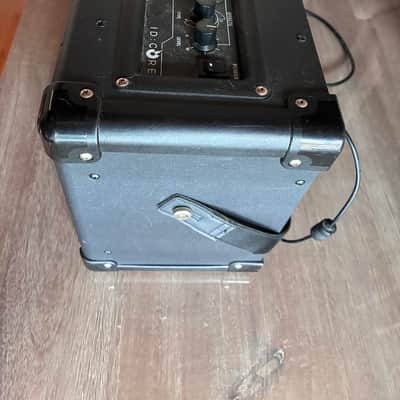 Blackstar ID:CORE V4 Stereo 10 10-Watt 2x3" Digital Modeling Guitar Combo 2024 - Double Cream image 3