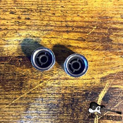 Squier P-Bass Knobs- Set of 2 (2010s - Chrome) image 4