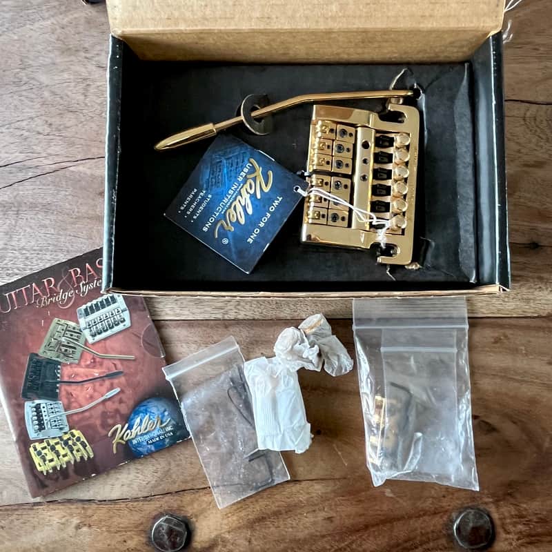 N.O.S Original 80’s Kahler 7200 Tremolo Bridge System + String Lock image 1