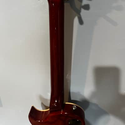 Vintage Guitars V100 2022 - Honey burst image 11