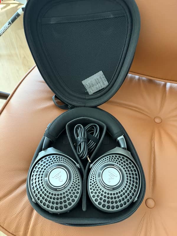 Focal Bathys Wireless Open Back headphones Black image 1