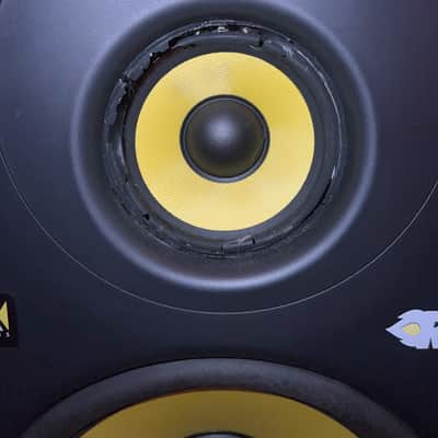 KRK RP10-3 Rokit 3-Way 10" Active Studio Monitors (Pair) 2011 - 2018 - Black image 4