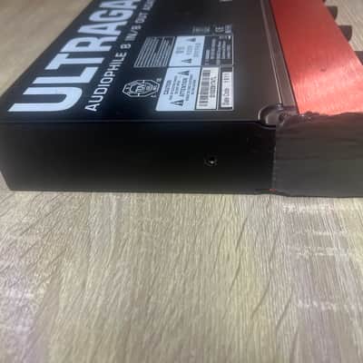 Behringer Ultragain Digital ADA8200 8-Channel Mic Preamp with AD/DA Converter 2013 - Present - Black / Red image 5