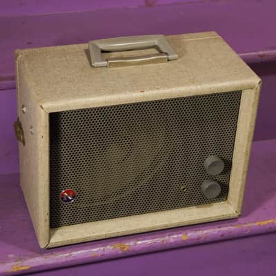 1950s Newcomb M-9 Small Tube Amp Combo (VIDEO! Fresh Service) image 1