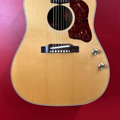 Gibson J-160E John Lennon Limited Edition 2008 only 750 pieces worldwide image 3