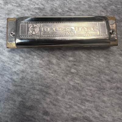 Hohner Blues Harp Harmonica in the Key of C with Case image 4