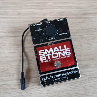Electro-Harmonix Small Stone EH4800 Phase Shifter | Reverb
